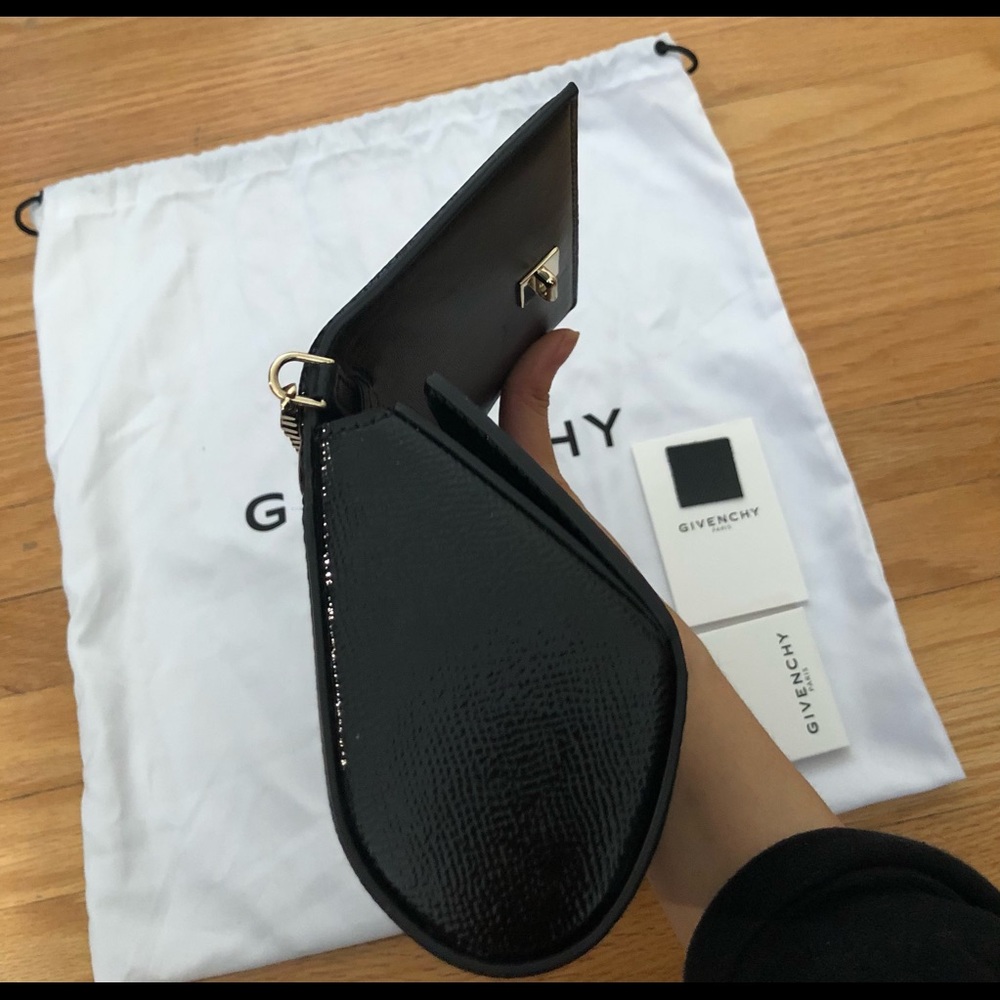 ❌SOLD!!!❌ Authentic Givenchy Pandora box bag - Picture 5 of 8
